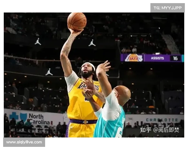 湖人近六战豪取五胜一负强势反弹升至西部第三位置